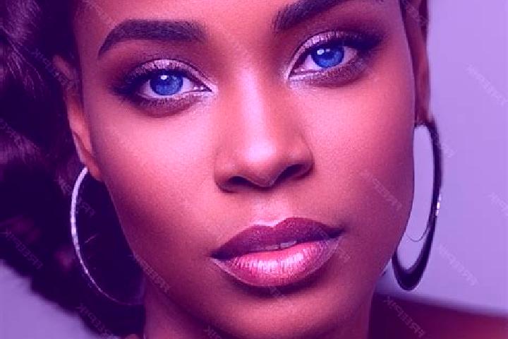 Luna, 36, a red blue-eyed ebony companion based in Vence. Offering Duos, Overnight, BDSM, Striptease. Available for incall and outcall, overnight bookings av...