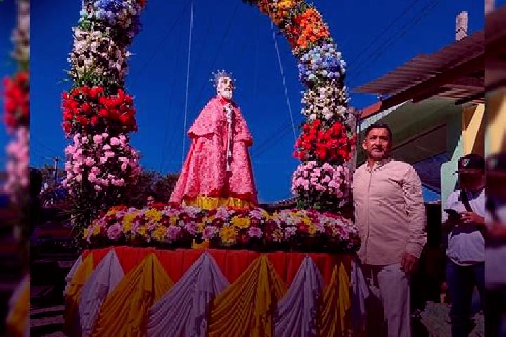 Luna, 36 — Escort in San Caralampio, Mexico