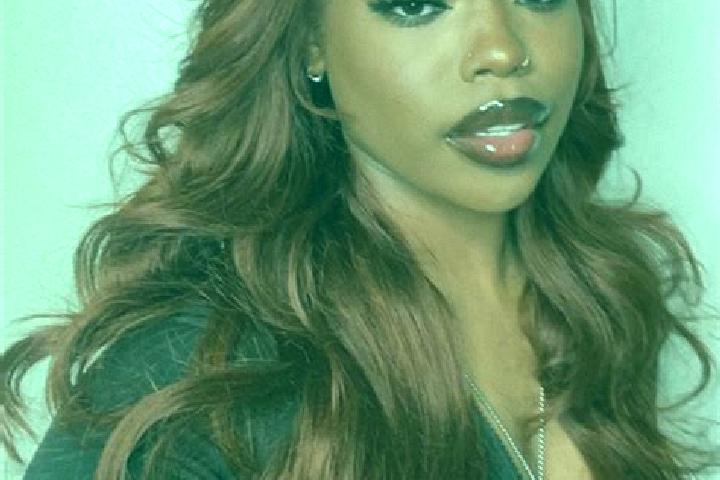 Luna, 37, a auburn amber-eyed ebony companion based in La Democracia. Offering Massage, Couples, Striptease. Available for incall and outcall, overnight book...