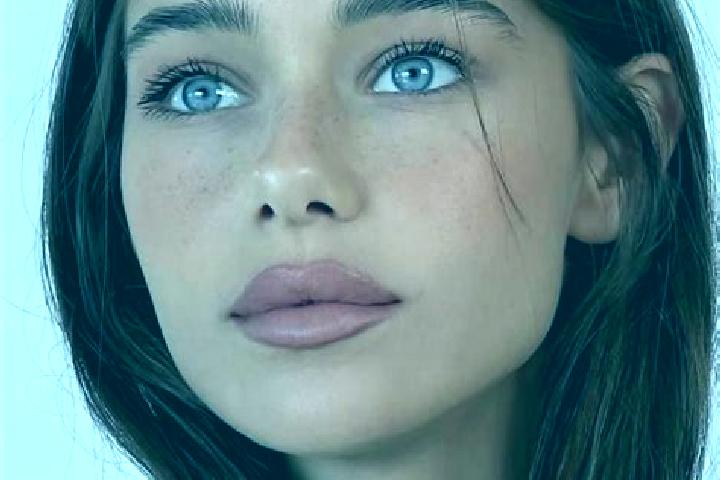 Luna, 37, a brunette brown-eyed european companion based in Copperton. Offering Domination, A-Level, Deep French Kissing. Available for incall and outcall, d...