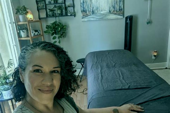Luna, 37, a brunette brown-eyed mixed companion based in Santa Cruz Tejalpa. Offering Duos, Prostate Massage, Erotic Massage. Available for incall and outcal...