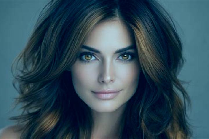 Luna, 37, a brunette hazel-eyed european companion based in Znaur. Offering Girlfriend Experience, Erotic Massage, Massage, OWO. Available for incall and out...
