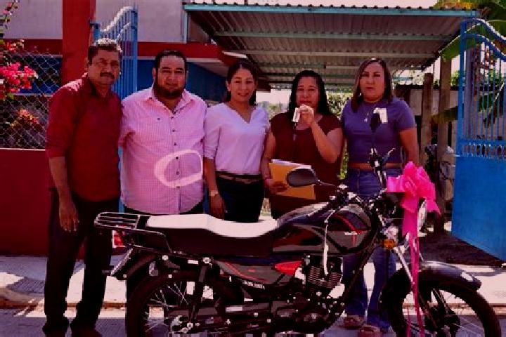 Luna, 37 — Escort in Apazapan, Mexico