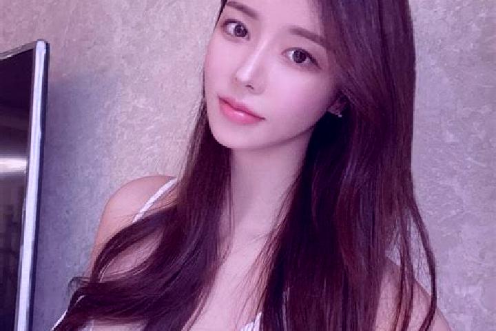 Luna, 37 — Escort in Shanzhou, China