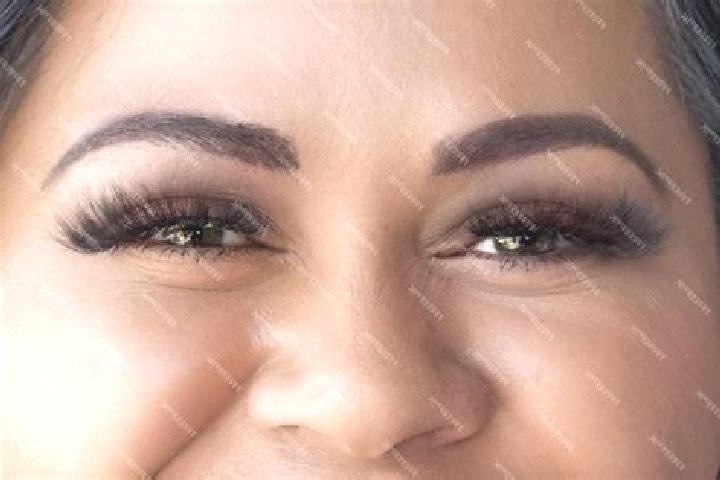 Luna, 38, a auburn green-eyed latina companion based in Castejon del Puente. Offering Roleplay, Deep French Kissing, GFE. Available for incall and outcall, o...