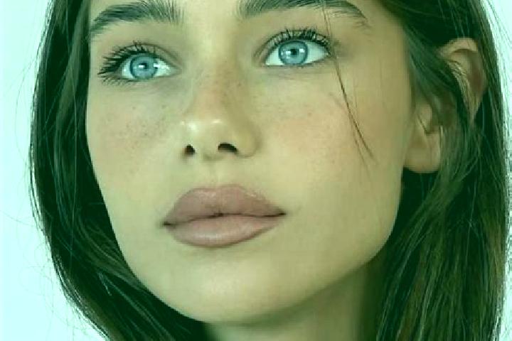 Luna, 38, a brunette brown-eyed caucasian companion based in Dokkum. Offering Deep French Kissing, Party Girl, Couples, Domination. Available for incall and ...