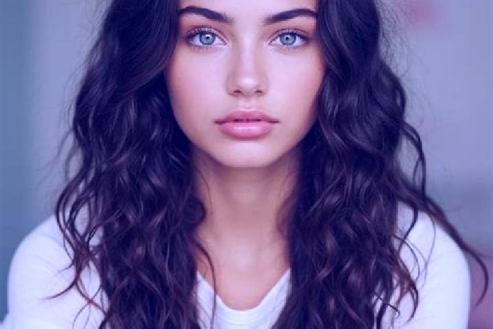Luna, 38, a brunette brown-eyed mediterranean companion based in Cogreg. Offering Striptease, Girlfriend Experience. Available for incall and outcall, overni...