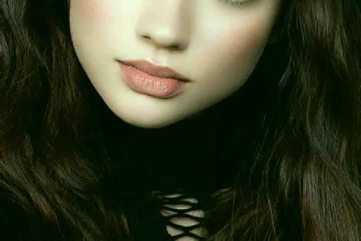 Luna, 38, a brunette dark-eyed european companion based in Daylesford. Offering Overnight, Deep French Kissing, Couples. Available for incall and outcall, da...
