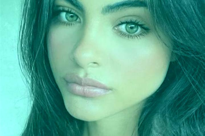 Luna, 38, a brunette dark-eyed indian companion based in Sakiai. Offering Girlfriend Experience, Deep French Kissing, GFE. Available for incall and outcall, ...