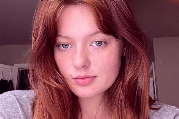 Luna, 38, a red blue-eyed caucasian companion based in Anapolis. Offering GFE, 69, Roleplay. Available for incall and outcall, overnight bookings available.