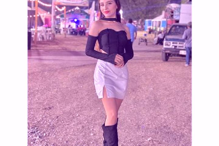 Luna, 38 — Escort in Balancan, Mexico