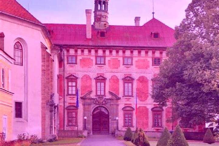 Luna, 38 — Escort in Libochovice, Czech Republic