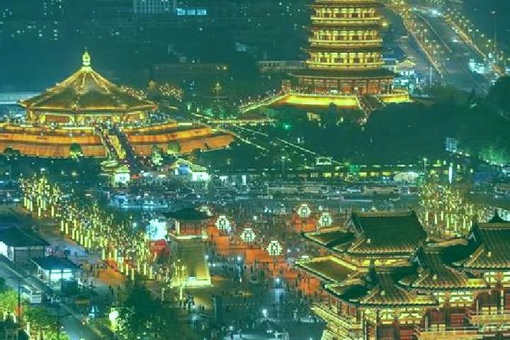 Luna, 38 — Escort in Luoyang, China