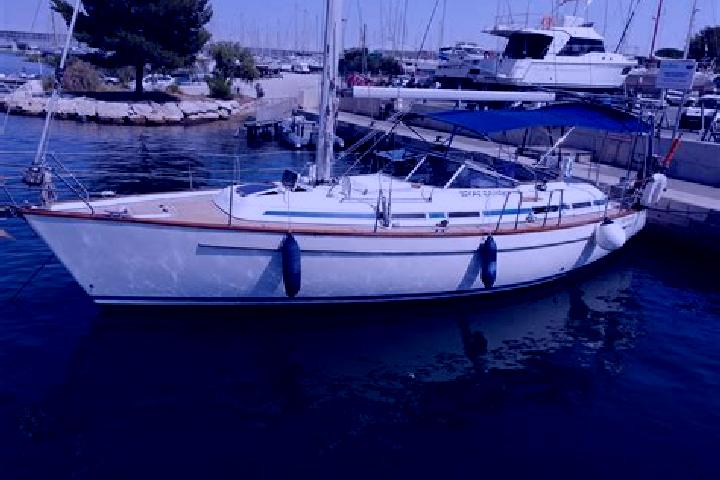 Luna, 38 — Escort in Marches, France