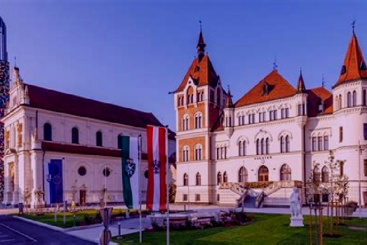 Luna, 38 — Escort in Muehldorf bei Feldbach, Austria