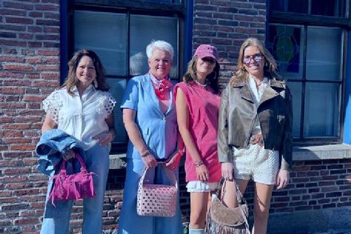Luna, 38 — Escort in Oldenzaal, Netherlands