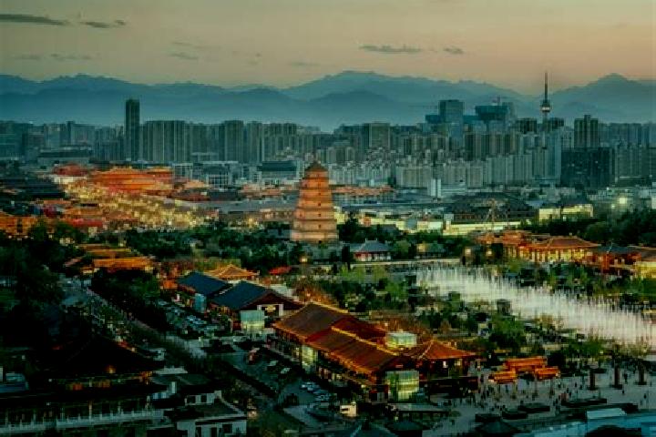 Luna, 38 — Escort in Raohe, China