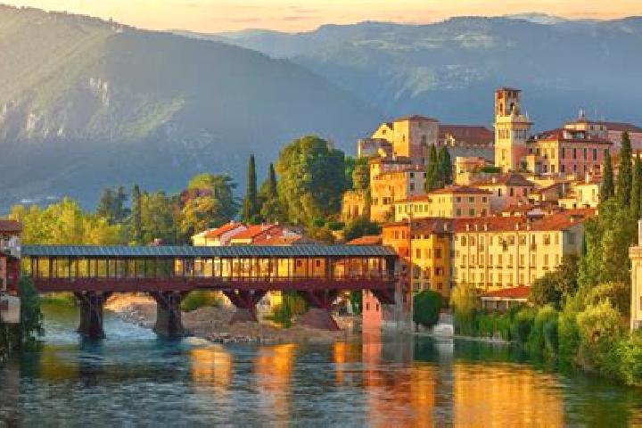 Luna, 38 — Escort in San Bassano, Italy
