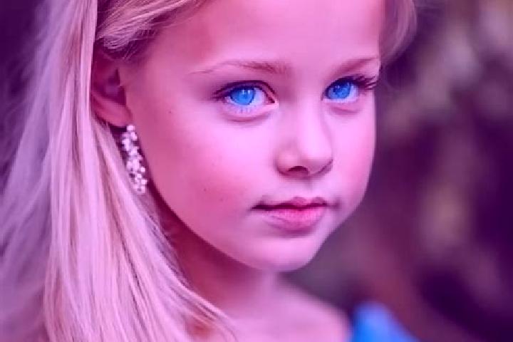 Luna, 39, a blonde blue-eyed middle eastern companion based in Mionica. Offering BDSM, Travel Companion, Couples, Party Girl, Domination. Available for incal...