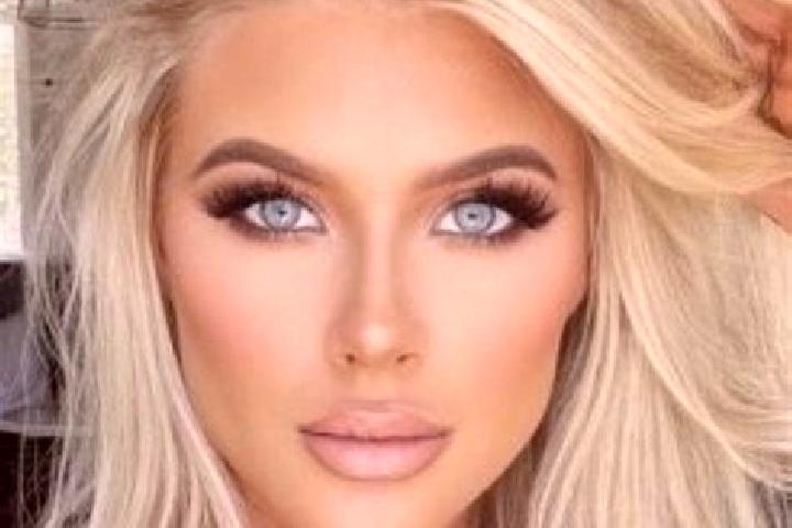 Luna, 39, a platinum blonde grey-eyed slavic companion based in Trimuris. Offering Girlfriend Experience, Prostate Massage, CIM, Domination. Available for in...
