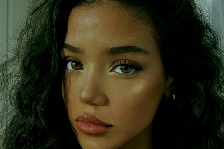 Luna, 39, a red brown-eyed ebony companion based in Chora Sfakion. Offering OWO, Dinner Date, Overnight, Party Girl. Available for incall and outcall, overni...