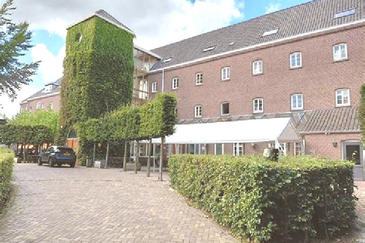 Luna, 39 — Escort in Biezenmortel, Netherlands