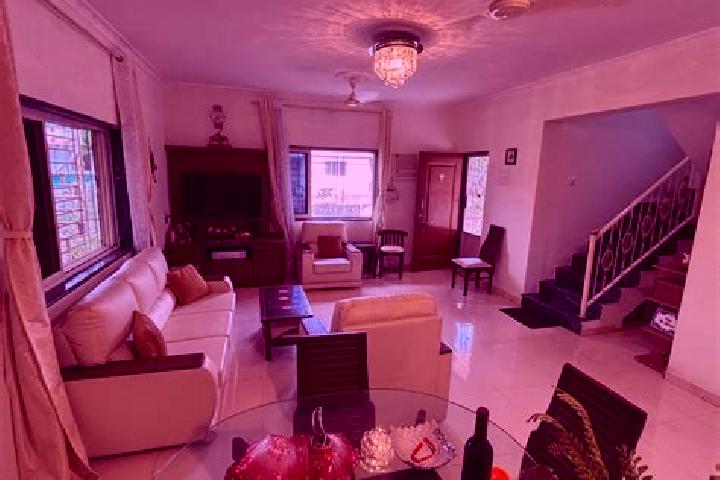 Luna, 39 — Escort in Kasara, India