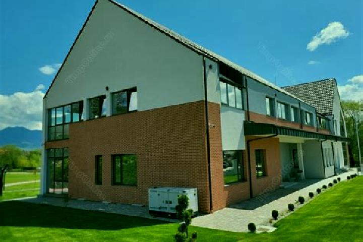 Luna, 39 — Escort in Prundu Bargaului, Romania