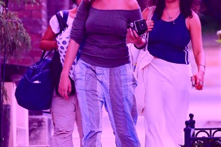 Luna, 39 — Escort in Siuri, India