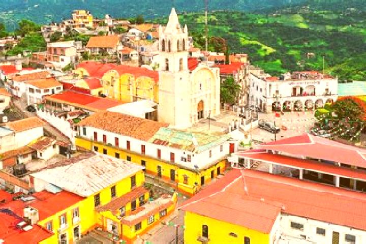 Luna, 39 — Escort in Zacualpa, Mexico