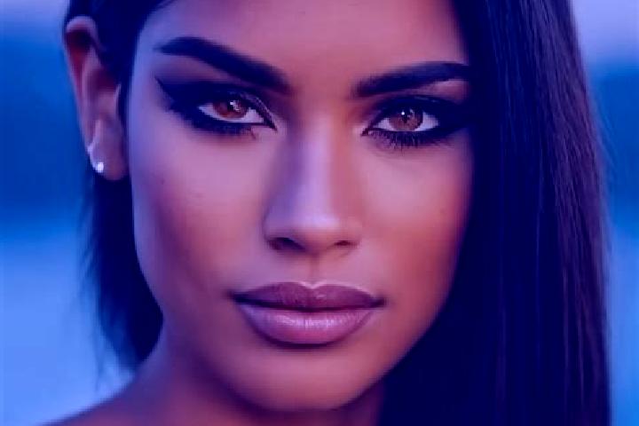 Madison, 20, a blonde amber-eyed latina companion based in Sandhausen. Offering Striptease, CIM, Duos. Available for incall and outcall, overnight bookings a...