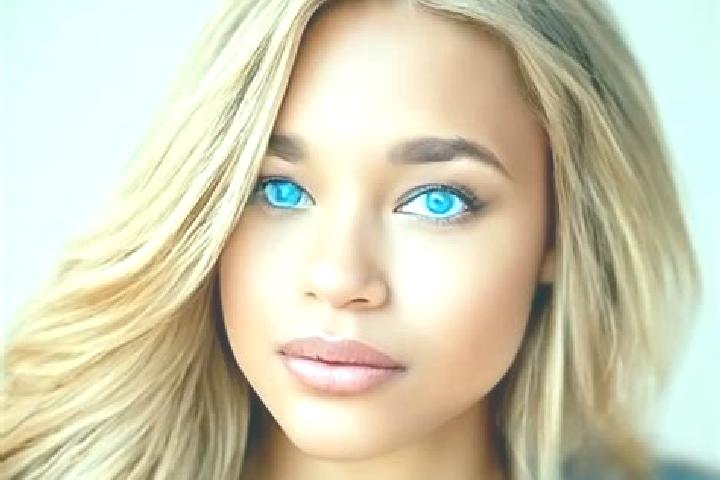 Madison, 20, a blonde blue-eyed latina companion based in Karatay. Offering CIM, Duos, Couples. Available for incall and outcall, overnight bookings available.