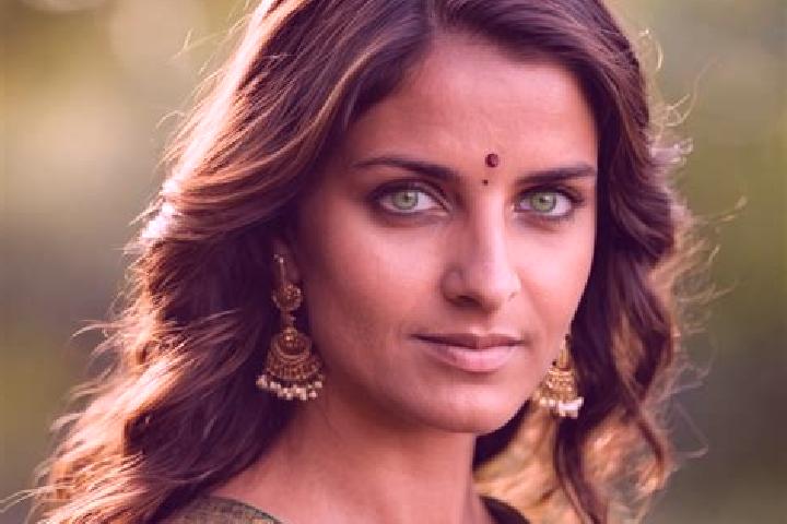 Madison, 20, a chestnut green-eyed indian companion based in Ashnestan. Offering Prostate Massage, Dinner Date, Domination. Available for incall and outcall,...