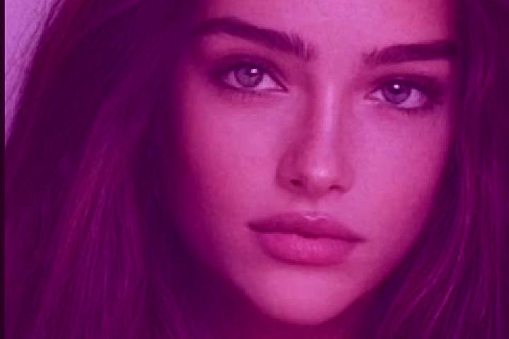 Madison, 20, a chestnut grey-eyed caucasian companion based in Serboeni. Offering Dinner Date, CIM, GFE. Available for incall and outcall, day and evening da...