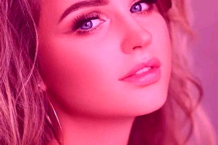 Madison, 20, a dark blonde blue-eyed indian companion based in Peremoha. Offering Travel Companion, Striptease, Prostate Massage. Available for incall and ou...