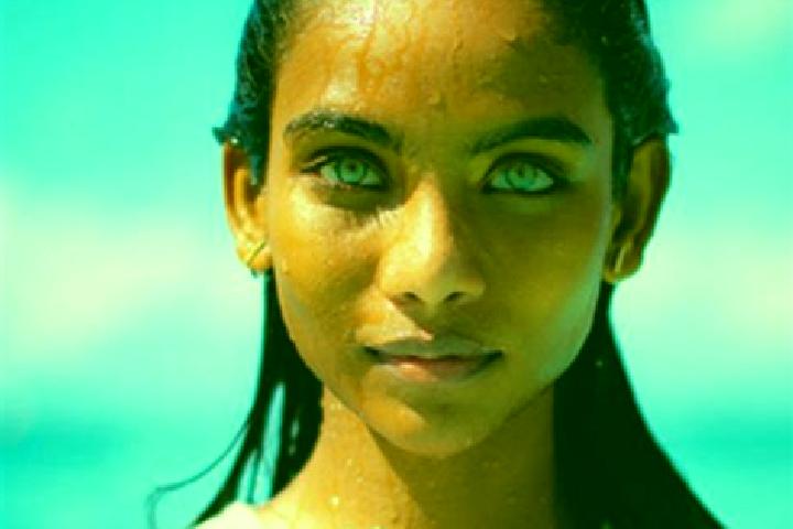 Madison, 20, a red blue-eyed indian companion based in Dionisio. Offering Couples, GFE, Domination, OWO. Available for incall and outcall, day and evening da...