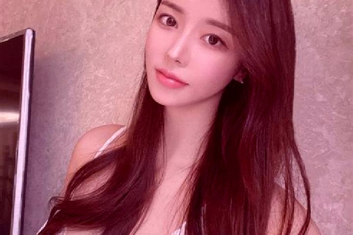 Madison, 20 — Escort in Bengshutang, China