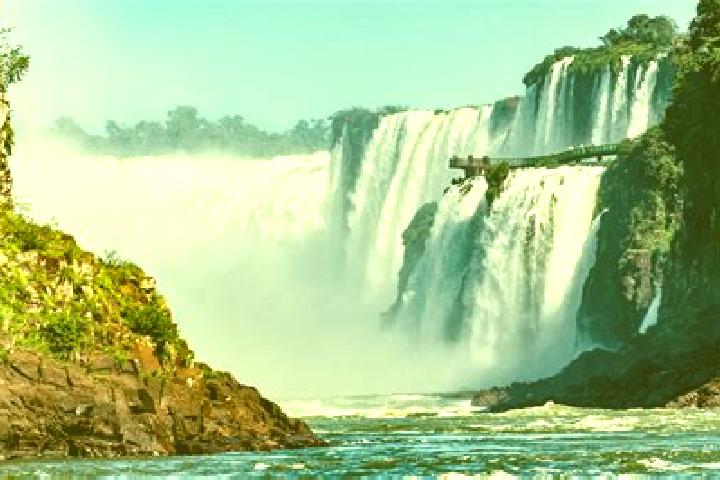 Madison, 20 — Escort in Cruzeiro do Iguacu, Brazil