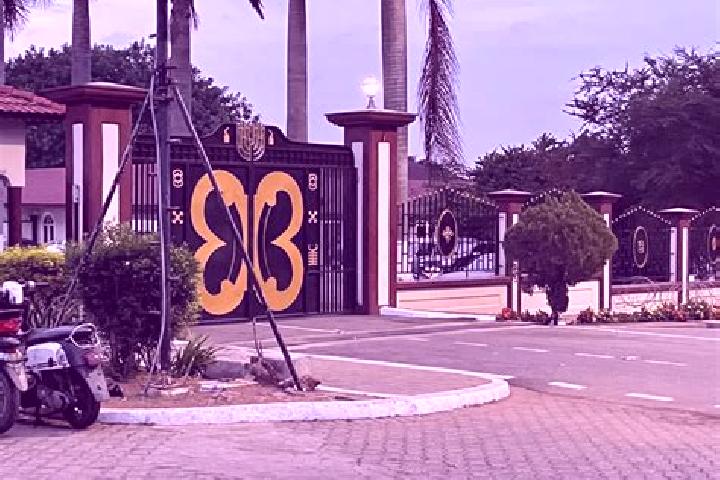 Madison, 20 — Escort in Kibi, Ghana