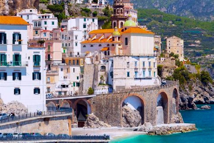 Madison, 20 — Escort in Ospedalicchio, Italy