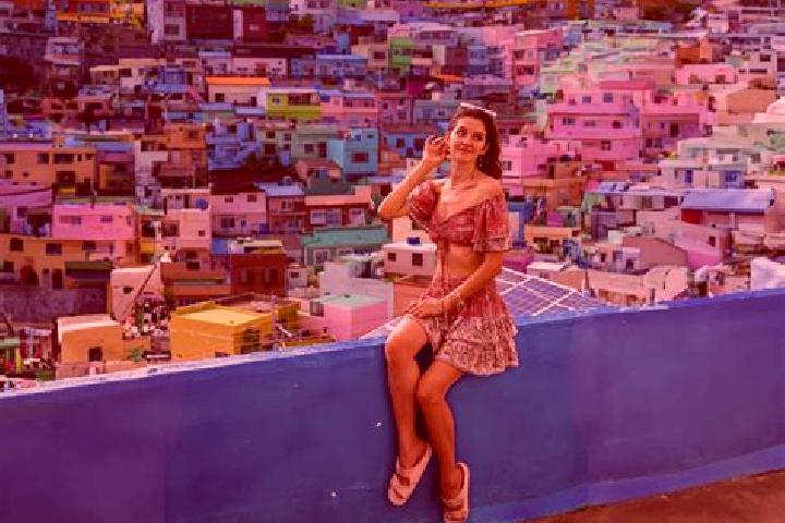 Madison, 20 — Escort in Samch on, North Korea