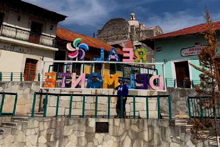 Madison, 20 — Escort in Santa Maria del Monte, Mexico