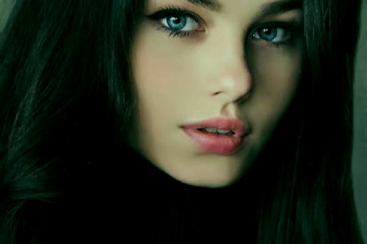Madison, 21, a brunette dark-eyed european companion based in Singani. Offering Overnight, Roleplay, 69, Deep French Kissing. Available for incall and outcal...