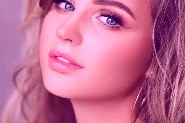 Madison, 21, a dark blonde blue-eyed asian companion based in Balsamo Oriental. Offering GFE, Erotic Massage, Massage. Available for incall and outcall, over...