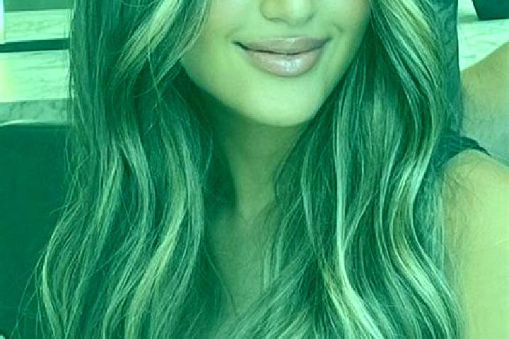 Madison, 21, a dark blonde brown-eyed asian companion based in Garden City. Offering Deep French Kissing, Party Girl, A-Level, Tantra. Available for incall a...