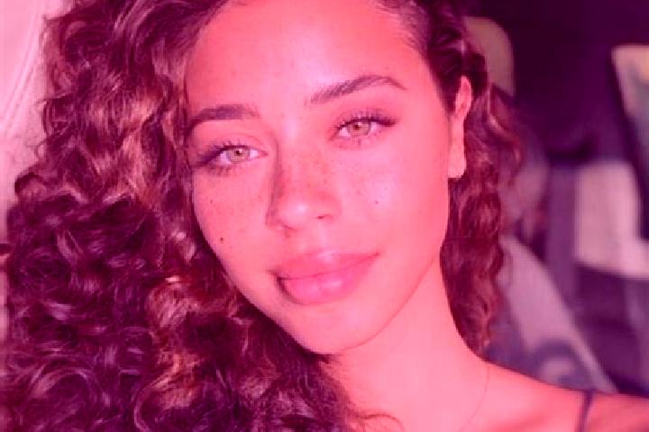 Madison, 22, a black hazel-eyed ebony companion based in Huanchar. Offering Girlfriend Experience, Dinner Date, Travel Companion. Available for incall and ou...
