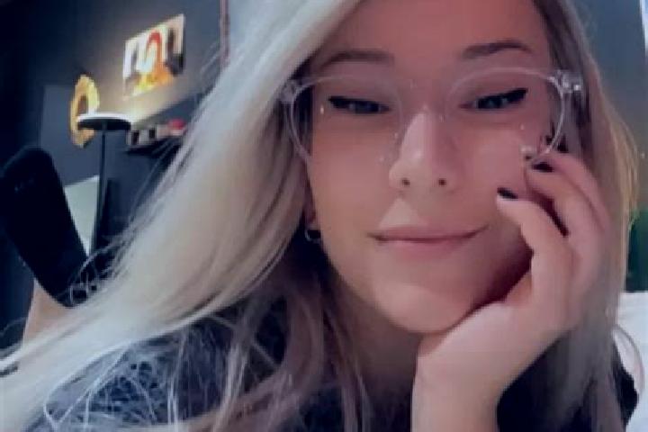 Madison, 22, a blonde grey-eyed ebony companion based in Beach Haven. Offering Prostate Massage, Massage, Party Girl, Deep French Kissing. Available for inca...
