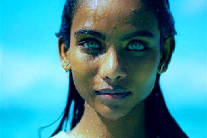 Madison, 22, a red blue-eyed indian companion based in Petrachioaia. Offering Dinner Date, Striptease, Domination, Fetish, Prostate Massage. Available for in...