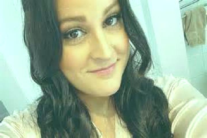 Madison, 22 — Escort in Gunn, Australia