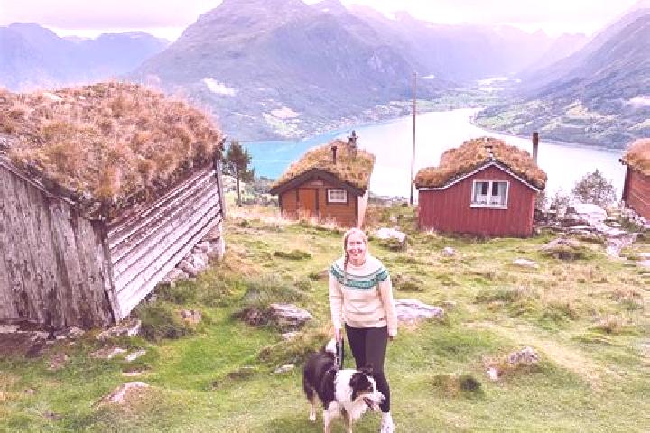Madison, 22 — Escort in Hermansverk, Norway